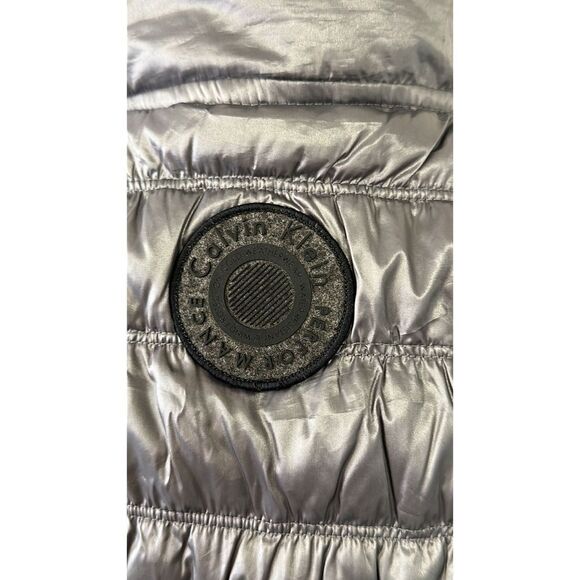 Women’s Calvin Klein Performance Gray Sleeveless Vest Large - Picture 5 of 7